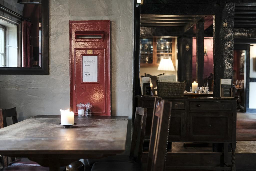 Bull Inn Ридинг Экстерьер фото