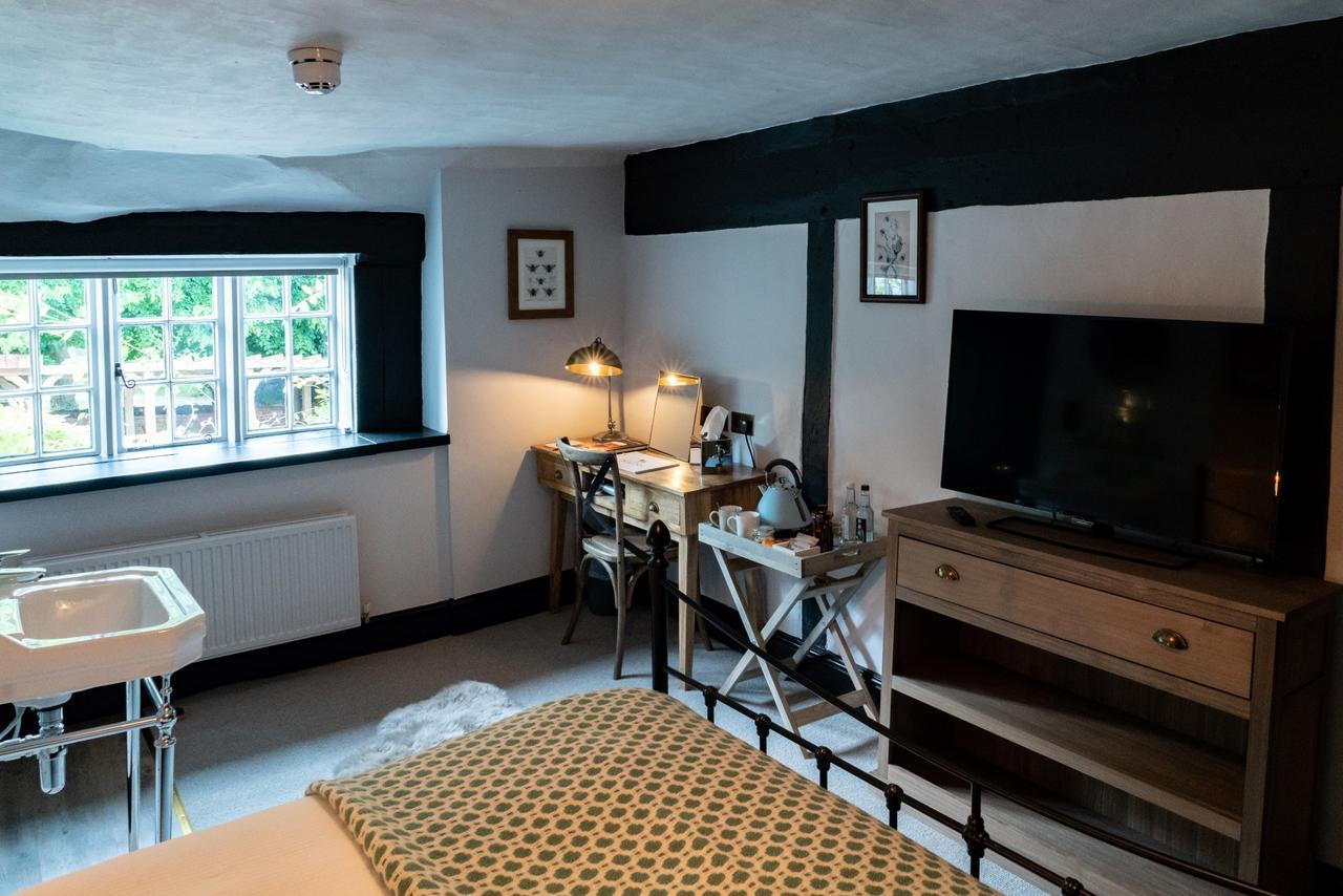 Bull Inn Ридинг Экстерьер фото