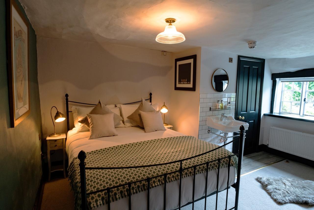 Bull Inn Ридинг Экстерьер фото